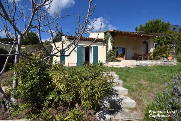 Maison à vendre 7 pièces MANOSQUE (04) - Quartier La Rochette - 169 m² habitable - 4 chambres - Piscine - Garage -