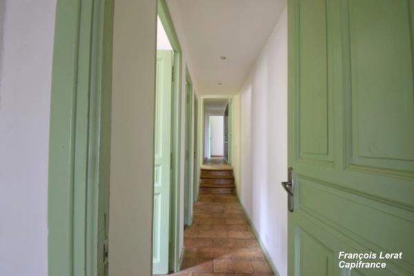 Maison à vendre 7 pièces MANOSQUE (04) - Quartier La Rochette - 169 m² habitable - 4 chambres - Piscine - Garage -