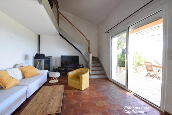 Maison à vendre 7 pièces MANOSQUE (04) - Quartier La Rochette - 169 m² habitable - 4 chambres - Piscine - Garage -