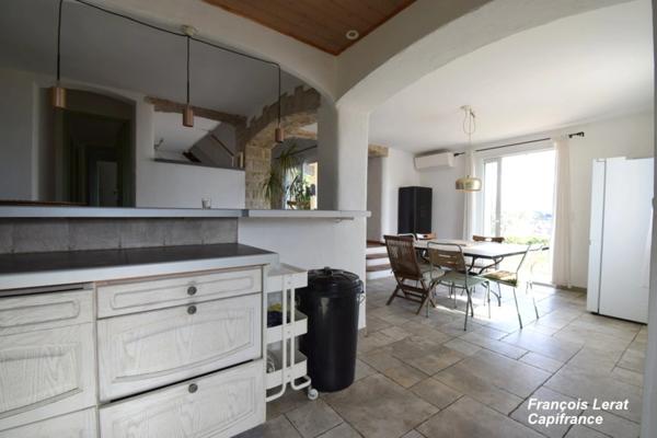 Maison à vendre 7 pièces MANOSQUE (04) - Quartier La Rochette - 169 m² habitable - 4 chambres - Piscine - Garage -