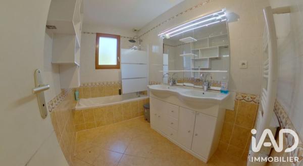 Maison à vendre 5 pièces 82 m² Louverné