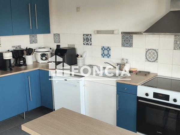 Location Appartement 3 pièces 76.2 m² - 32 AVENUE RAYMOND MANAUD Bruges 33520