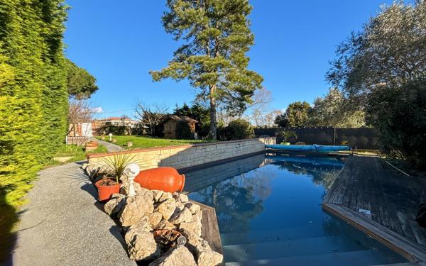 Maison à vendre    5 pièces •  Balma