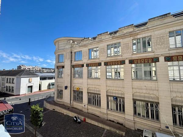 Appartement à louer 1 pièce 32.4m² Châteauroux (36000)