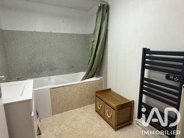 Maison à vendre 4 pièces 104,54 m² Saint-Amand-Montrond