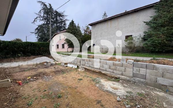 Maison à louer    3 pièces •  Beaufort