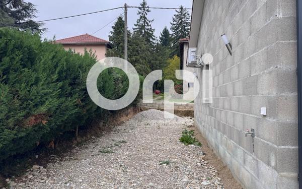 Maison à louer    3 pièces •  Beaufort