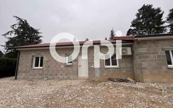 Maison à louer    3 pièces •  Beaufort