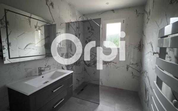 Maison à louer    3 pièces •  Beaufort