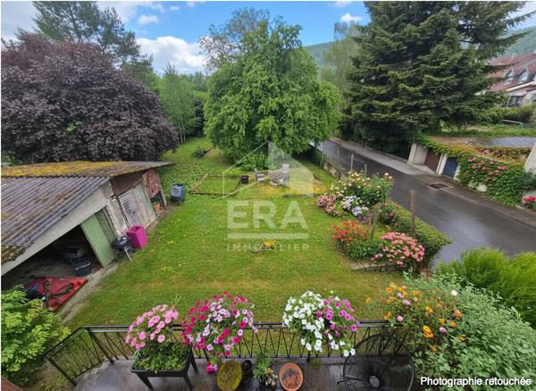 Maison pleine de charme à Ornans ,fort potentiel à exploiter !