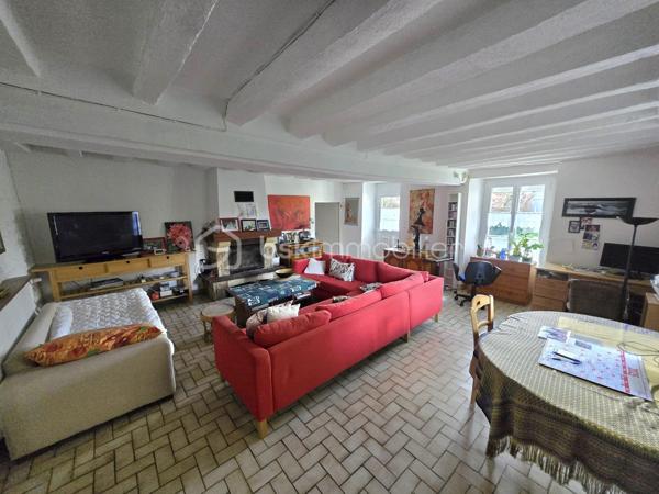 Maison en pierre de 195 m²