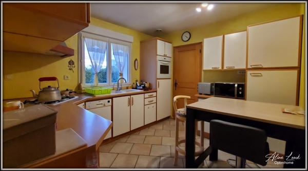 MAISON INDIVIDUELLE 96 m² GARAGE CAVE COMPLETE JARDIN EXPO SUD