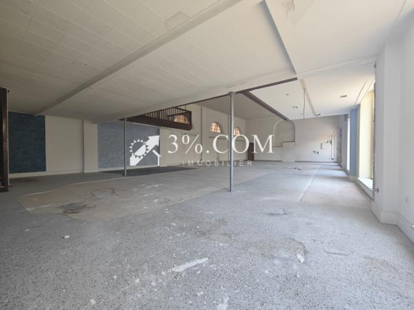 Appartement
                                                                                                                                                                                                                                                                                                                        2 pièce(s)                                                                                                                                                                                                                                                                                                                              270  m²