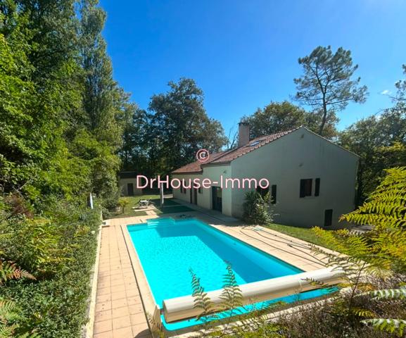 Maison à vendre 7 pièces de 167 m²