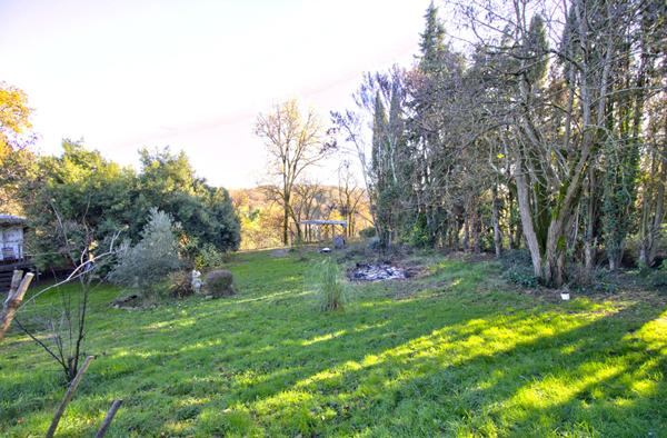 BON ENCONTRE - Maison de plain-pied avec 4 chambres et jardin dominant de 2480m².