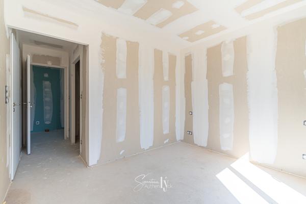 Maison
         6 pièces
        - 102 m² Exclusivité 230 000 € *