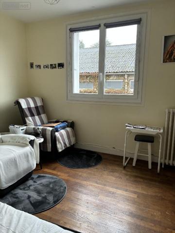 Appartement à louer à Fougères en Ille-et-Vilaine (35300), ref : 1361   
FORUM DE LA GARE