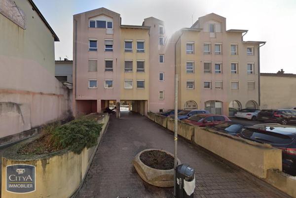 Location parking Neuville-sur-Saône (69250)