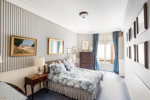 Appartement Paris 7e - CHAMP DE MARS