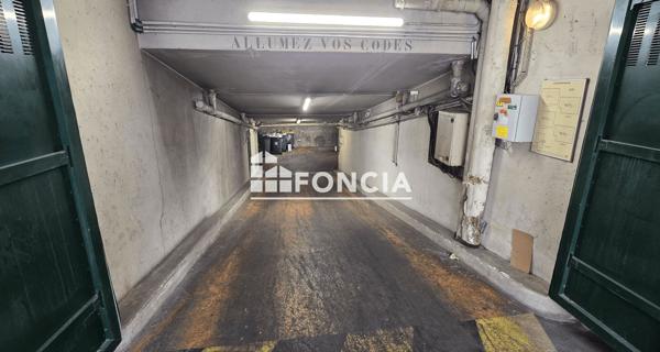 À vendre Parking 11.04 m² - Paris 75004