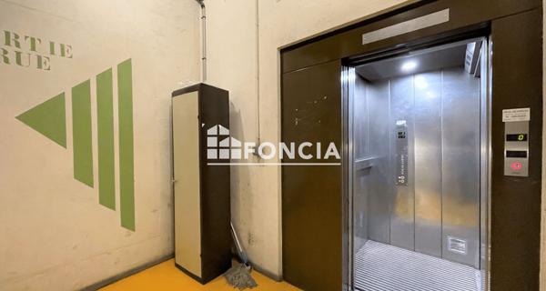 À vendre Parking 11.04 m² - Paris 75004