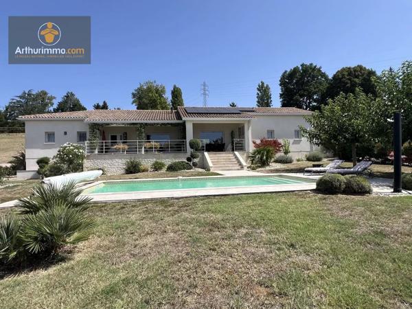 Vente                                                      Maison
                        
                     6 pièces                      177 m2                     à Marmande