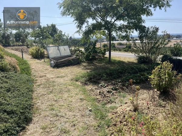 Vente                                                      Maison
                        
                     6 pièces                      177 m2                     à Marmande