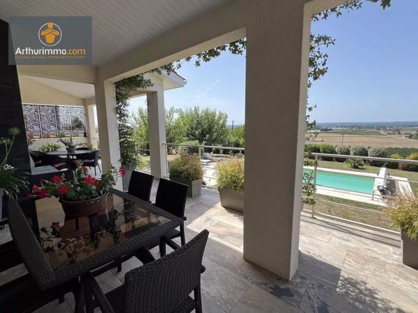 Vente                                                      Maison
                        
                     6 pièces                      177 m2                     à Marmande
