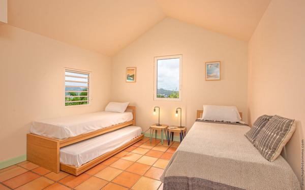 Maison à louer    6 pièces • 270 m2 Le Robert