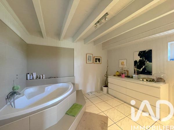 Maison à vendre 6 pièces 173 m² Châtel-Guyon