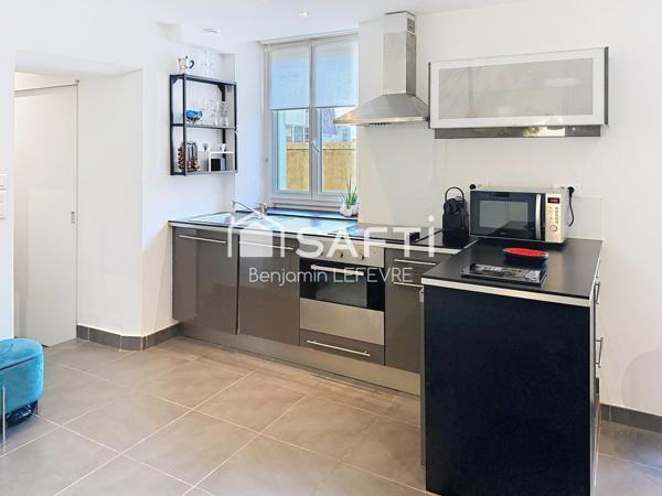 T2 DERNIER ÉTAGE / EXTÉRIEUR