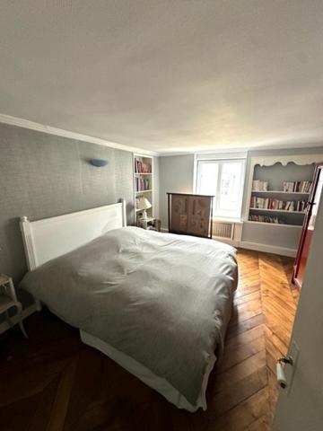 Appartement F4 à vendre  4 pièces - 124 m2 PARIS - 75008