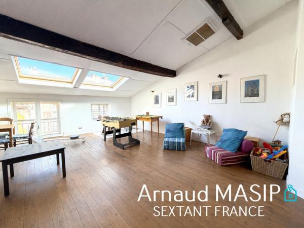 MAISON BEAUX VOLUMES, 156M² HAB, 3 CHAMBRES, SDB + SDE, PIECE LOFT, PROCHE COMMODITES