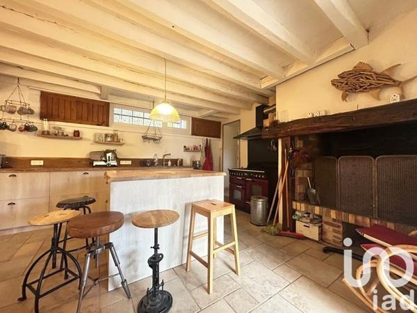 Maison de campagne 5 pièces de 145 m² à Nérac (47600)