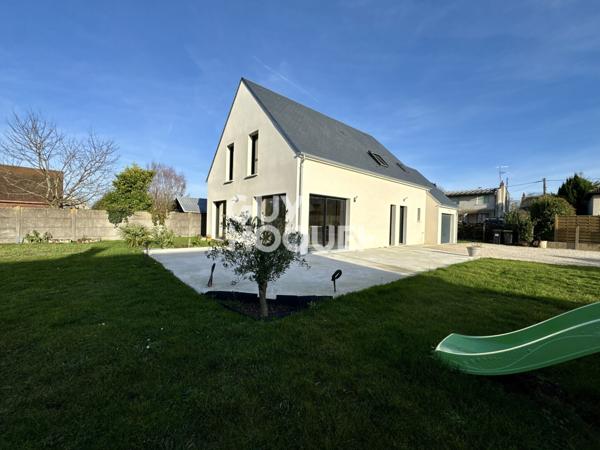 MAISON À VENDRE DE 7 PIÈCES DE 130,00 M²