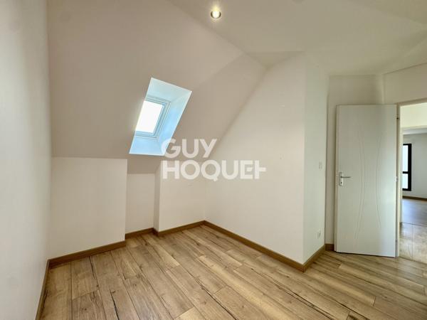 MAISON À VENDRE DE 7 PIÈCES DE 130,00 M²