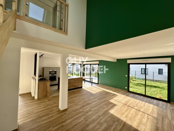 MAISON À VENDRE DE 7 PIÈCES DE 130,00 M²