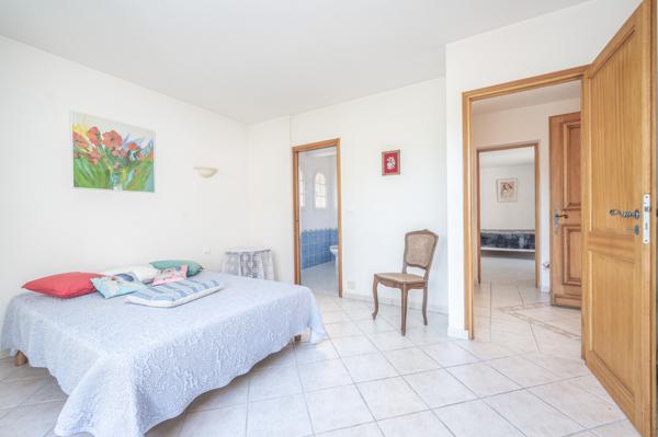 Mougins (06250) Projet exceptionnel à Mougins- 200m2 à réinventer.