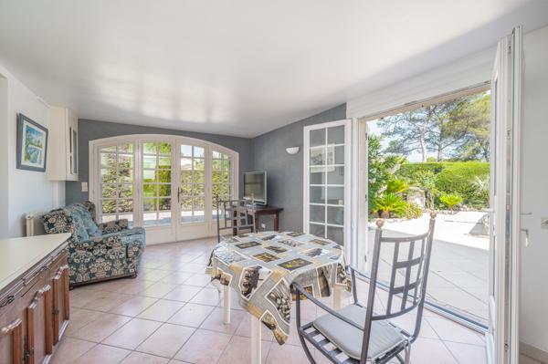 Mougins (06250) Projet exceptionnel à Mougins- 200m2 à réinventer.