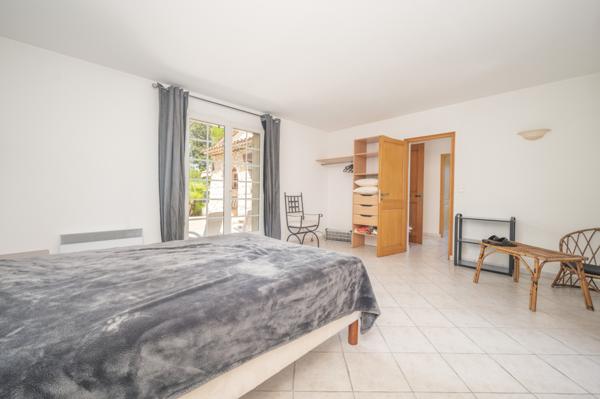 Mougins (06250) Projet exceptionnel à Mougins- 200m2 à réinventer.