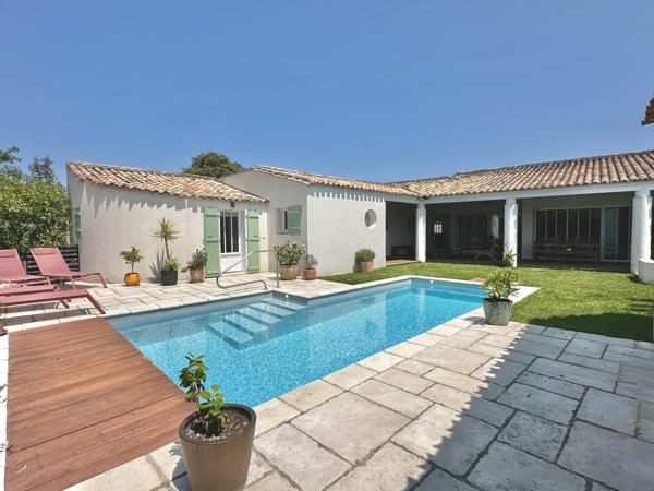 Maison d’architecte 192 m² avec piscine