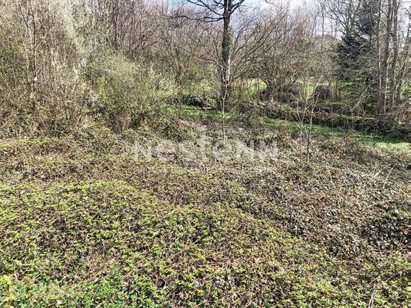 Ancien corps de ferme  a renover  dans hameau de lapte environnement calme