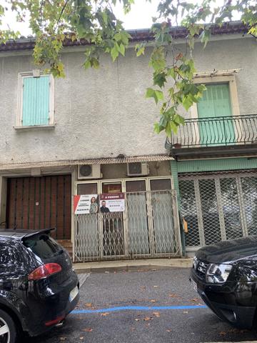 Piolenc (84420) À Vendre : Maison Authentique à Rénover au Cœur de Piolenc (Vaucluse)