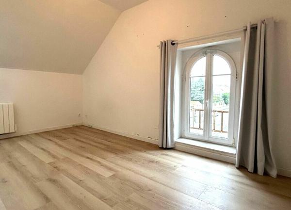 Appartement à vendre    2 pièces • 27,09 m2 Compiègne