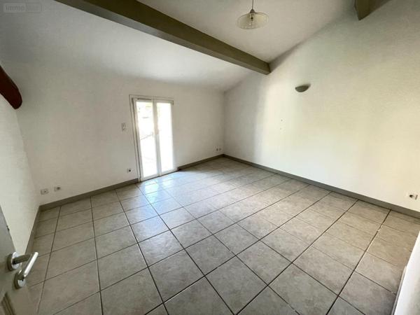 Maison de ville à vendre à Gréoux-les-Bains dans les Alpes-de-Haute-Provence (04800), ref : 025/1904   
Centre ville