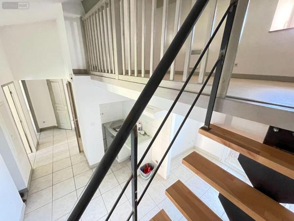 Maison de ville à vendre à Gréoux-les-Bains dans les Alpes-de-Haute-Provence (04800), ref : 025/1904   
Centre ville