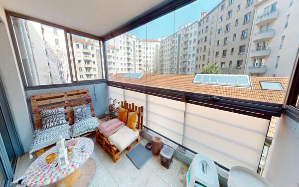 Appartement à vendre    2 pièces • 46,47 m2 Lyon 7