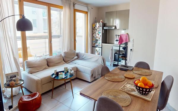 Appartement à vendre    2 pièces • 46,47 m2 Lyon 7