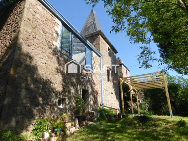 COUP DE COEUR Corps de ferme comprenant un maison et une grange