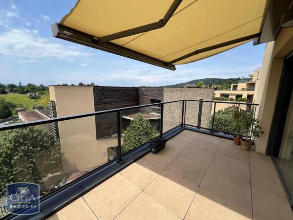 Appartement à louer 4 pièces 90.6m² Saint-Didier-au-Mont-d'Or (69370)